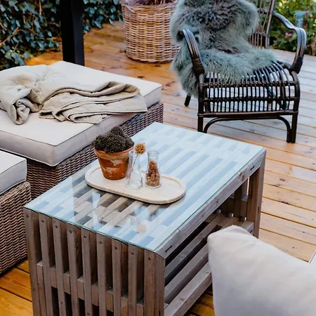 Between Toes At Hejlsminde * 하일스